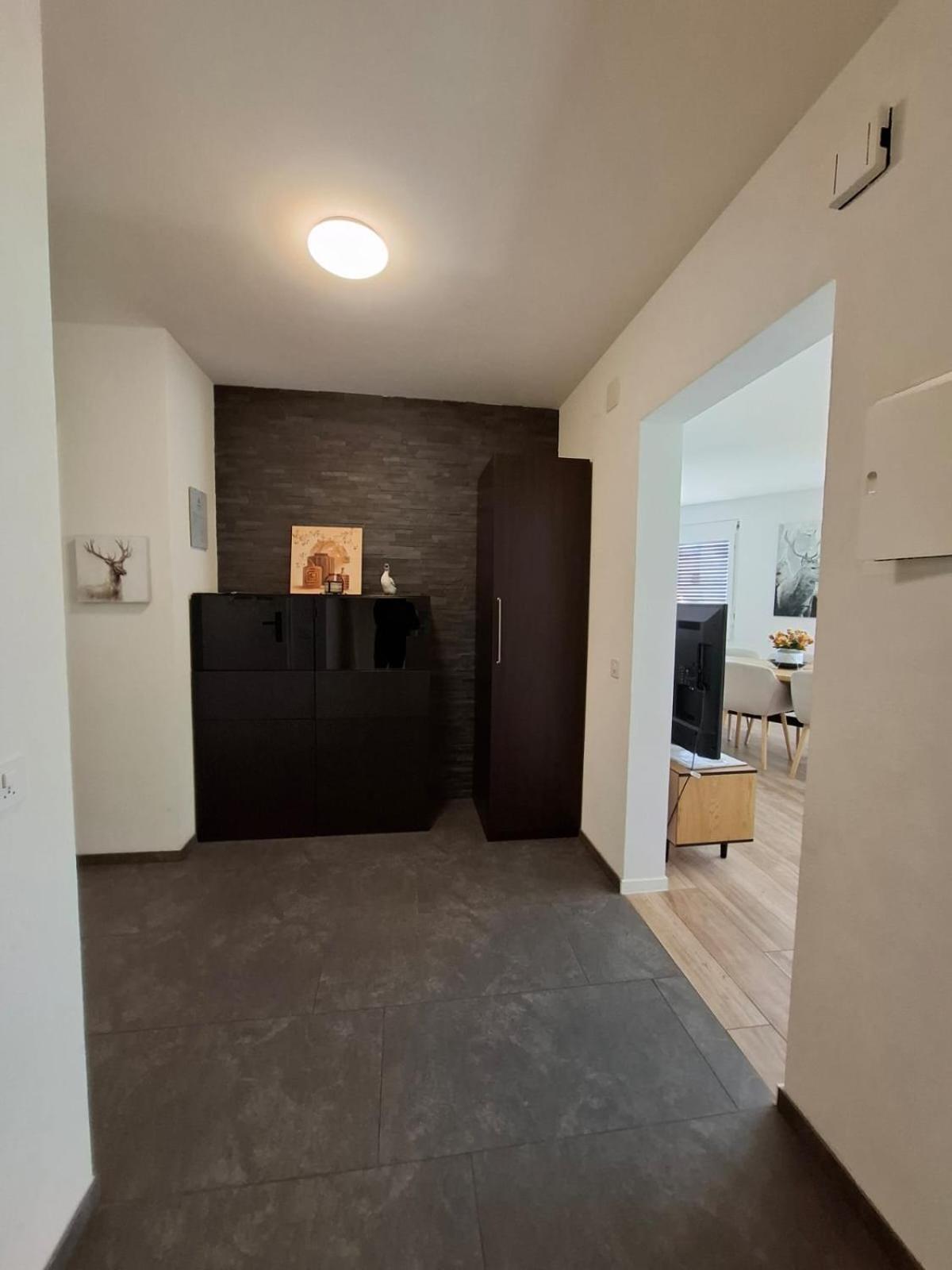 Agrimonia - 5,5-Zi Duplex Wohnung Bis 9 Personen Mit Eigenem Garten Давос Экстерьер фото